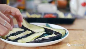 经常吃蒸茄子（吃蒸茄子增肥还是减肥）