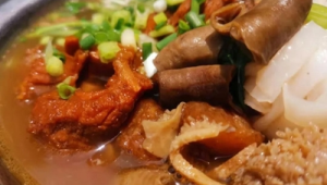 烝河粉方法（蒸河粉米粉的做法及配方）